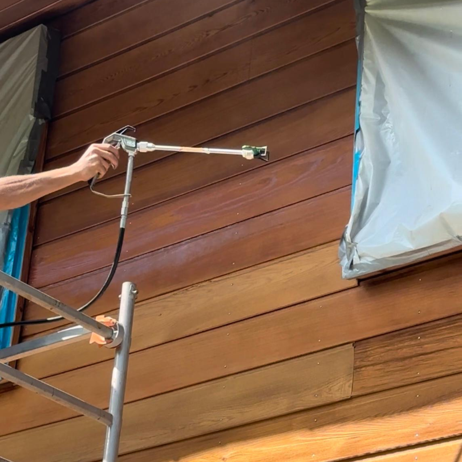 Aérogommage basse pression décapage doux bois façade